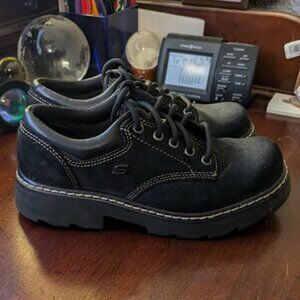 SKECHERS WOMENS BLACK PANTHER OXFORDS